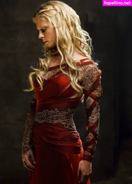 Emilia Fox OnlyFans Thumbnail #fKe0ifYywA