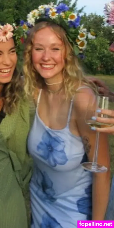 Emilia Gullander OnlyFans Thumbnail #jcwmrZWs8l