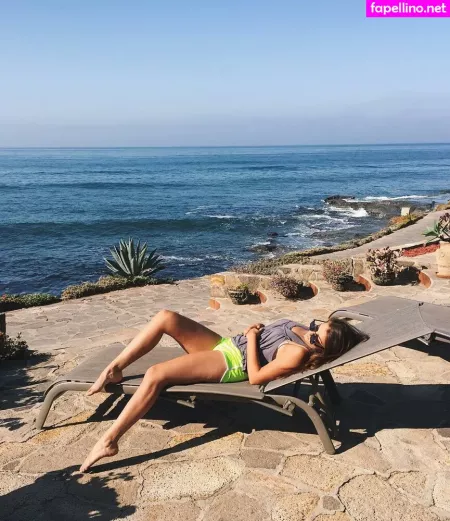 Emilia Hartford OnlyFans Thumbnail #e49rqazpsk