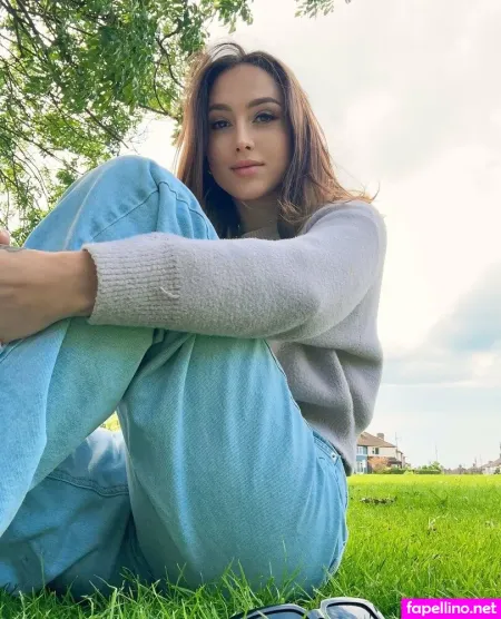 Emilia Jolly OnlyFans Thumbnail #L1IviRiZa4