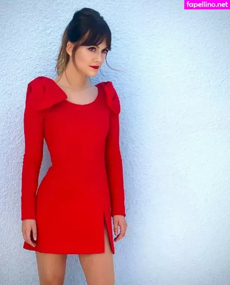 Emilia Jones OnlyFans Thumbnail #kzS8pet1U6