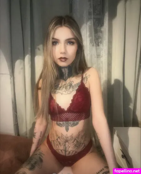Emilia Karin OnlyFans Thumbnail #6ZRW7Y0rhy