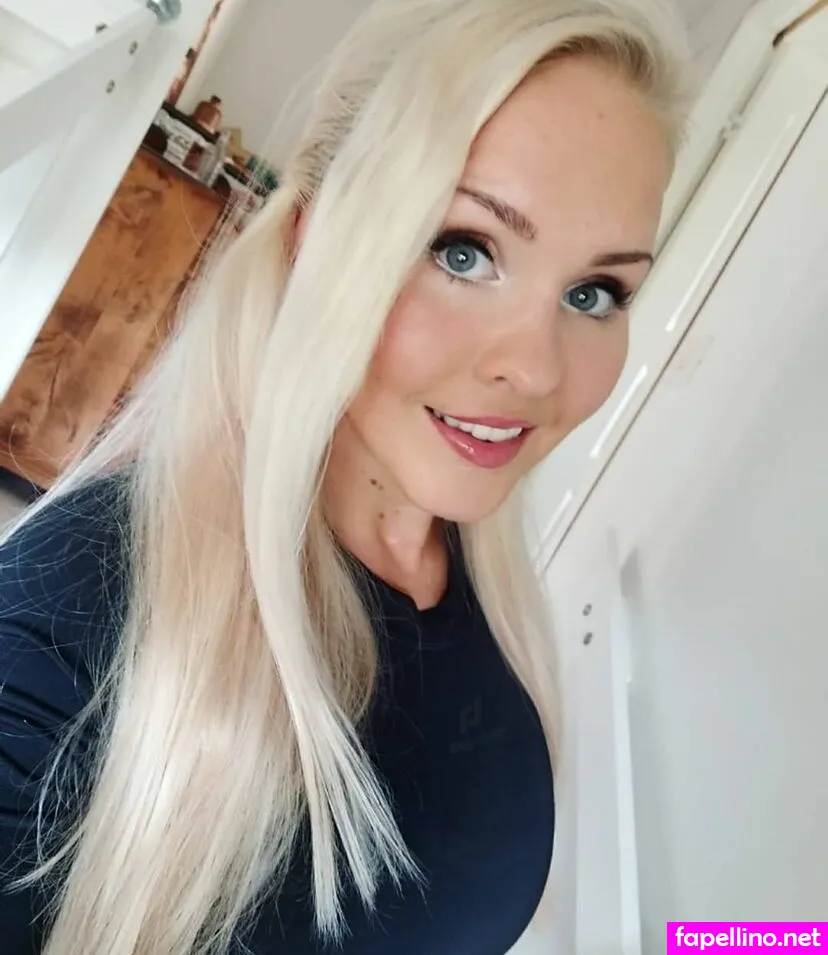 linden.emilia, princesslinden, user Nude Leaked OnlyFans Photo #atlLT55hdF