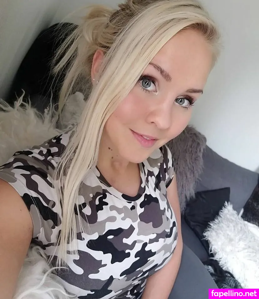 linden.emilia, princesslinden, user Nude Leaked OnlyFans Photo #c2i9dKuHGK