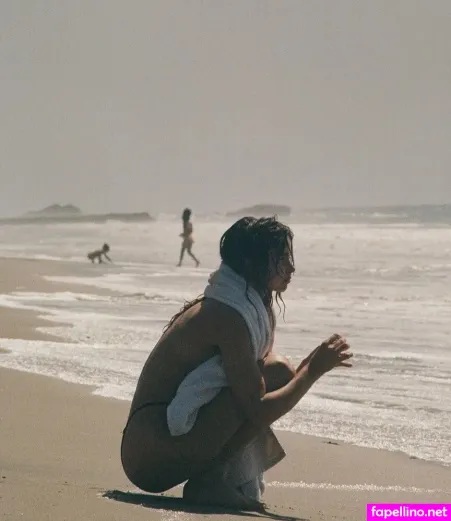 Emilia Merkell OnlyFans Thumbnail #CXlWqbIyww