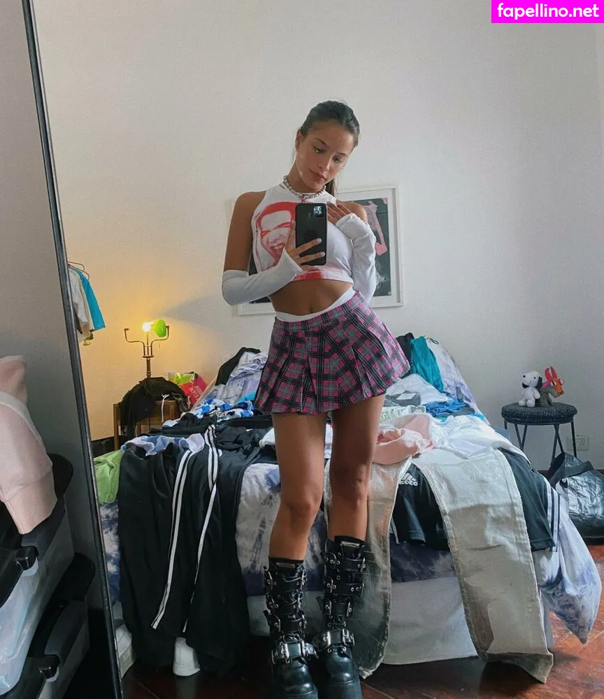 emiliamernes Nude Leaked OnlyFans Photo #YouvfvERH1