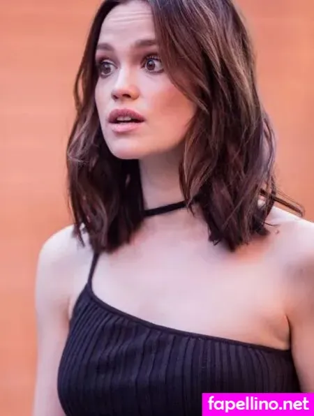 Emilia Schle OnlyFans Thumbnail #2sSgtbLOWX