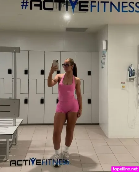 Emilia Vittorino OnlyFans Thumbnail #3EgINYrI34