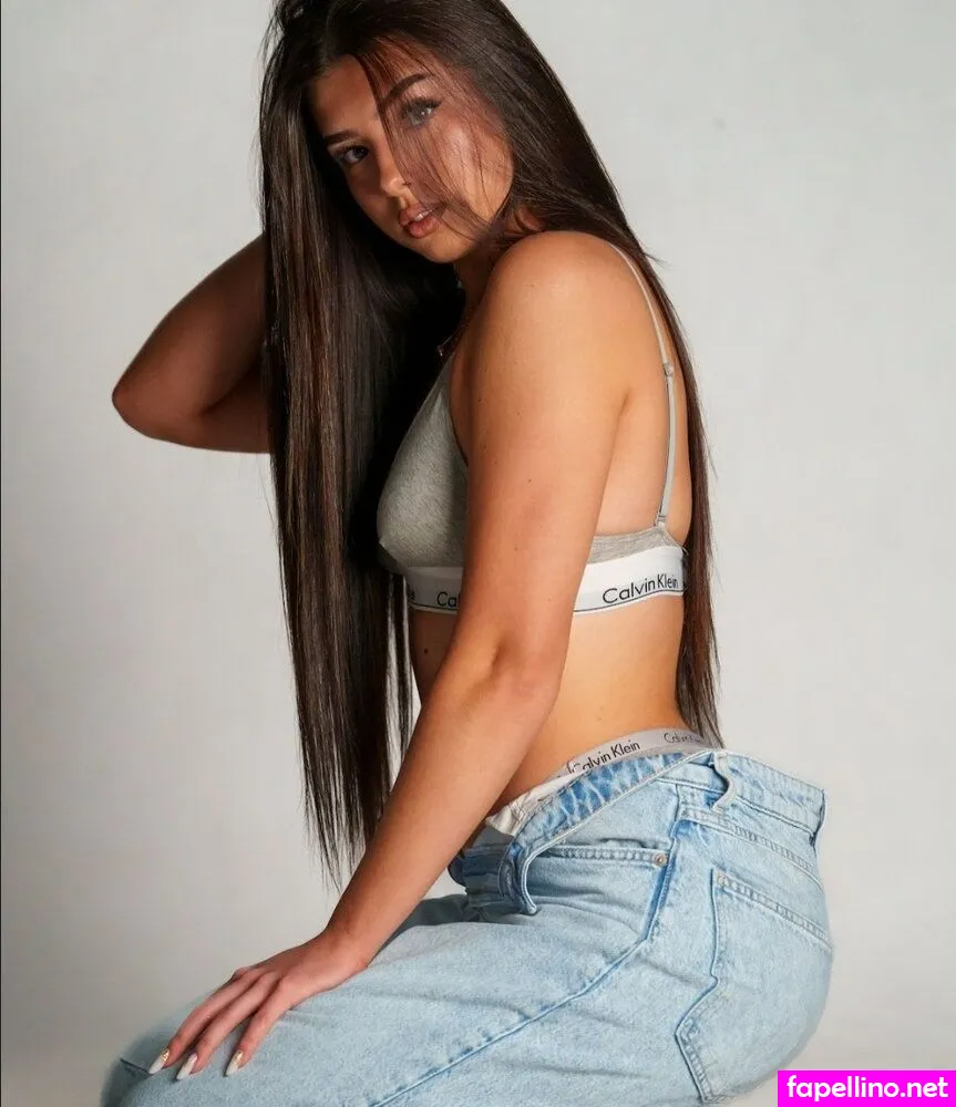 emila.17x, emila.17xx Nude Leaked OnlyFans Photo #FORgyKw8GS