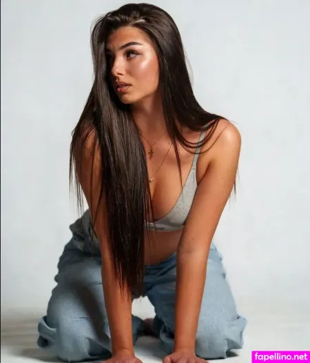 Emilia Wegrzynek OnlyFans Thumbnail #rwHjjiAX5Z