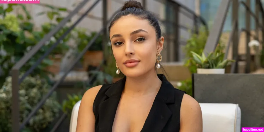 Emilia Wonderfulvip OnlyFans Thumbnail #piwq1xbr7X