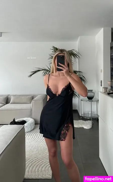 Emilia Wue OnlyFans Thumbnail #Gw4gyHha3R