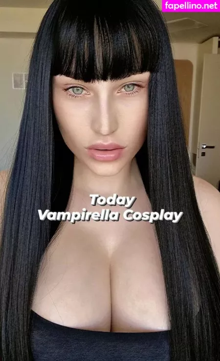 Emilia Zabberoni OnlyFans Thumbnail #1ws3TlLuy4