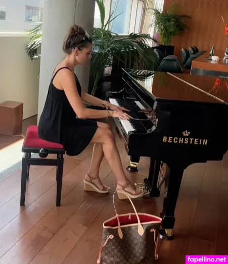 Emilia Ziemnicka OnlyFans Thumbnail #0JryB6AsfB
