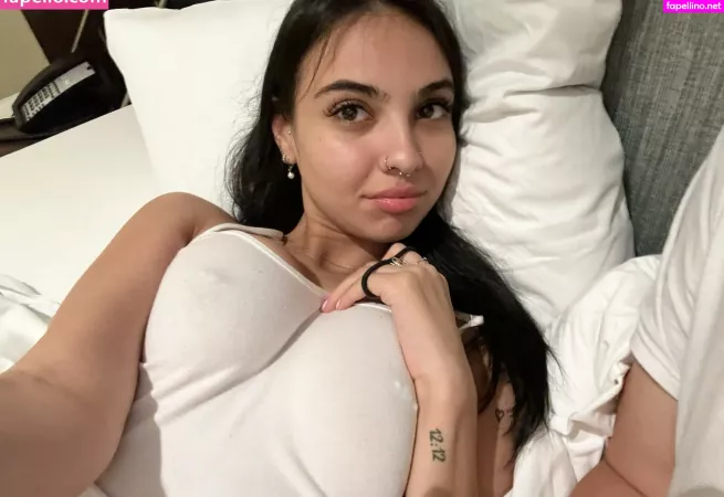 Emilia OnlyFans Thumbnail #viCif2SM4x