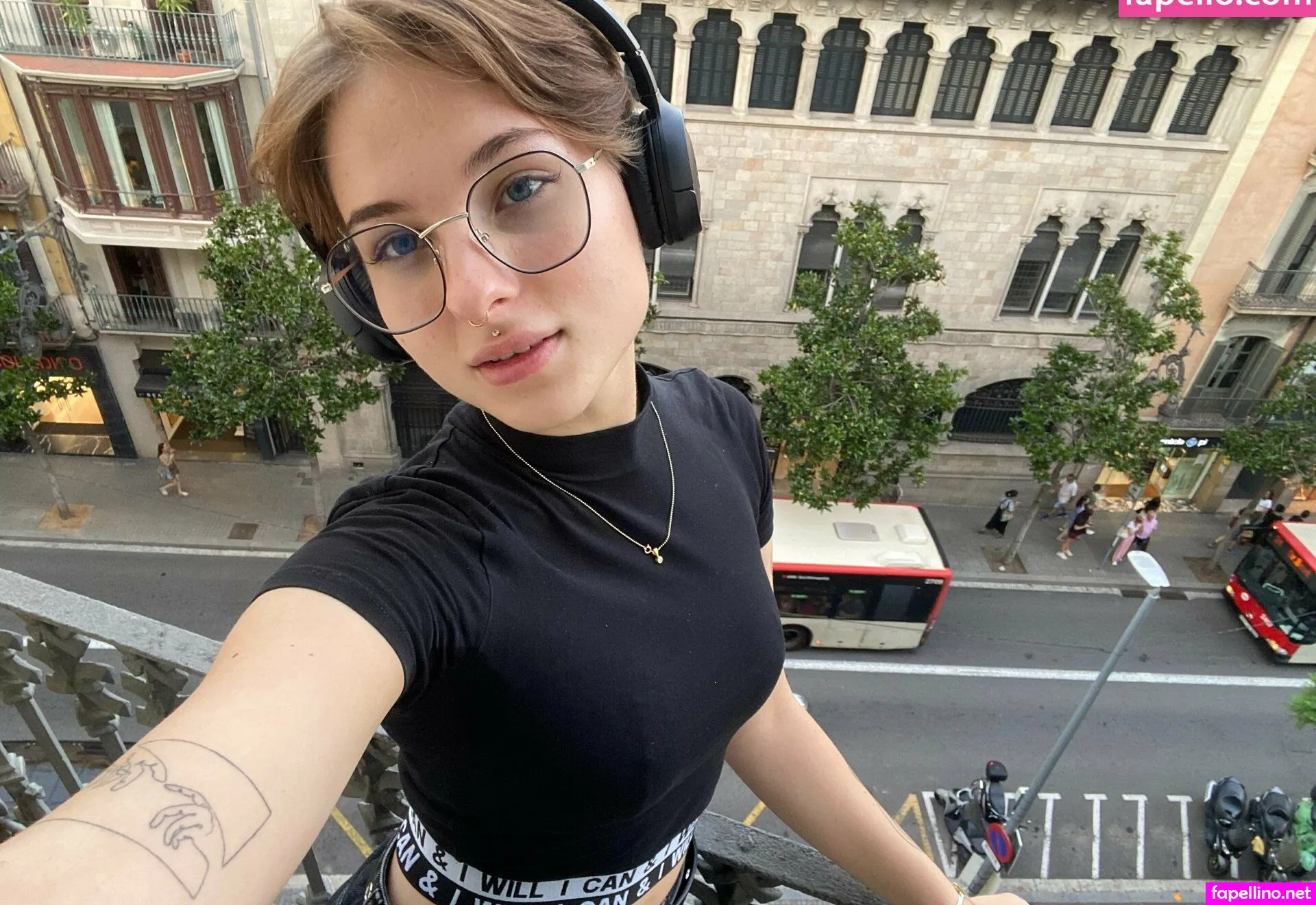 emiliaa_18 Nude Leaked OnlyFans Photo #SGM6SkJeMp