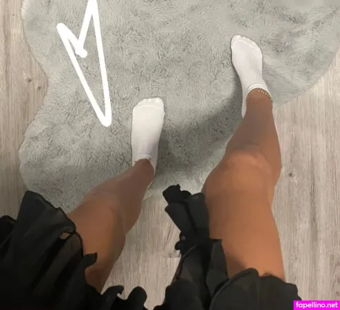 Emiliaaa Rose OnlyFans Thumbnail #wJrjfz9yva