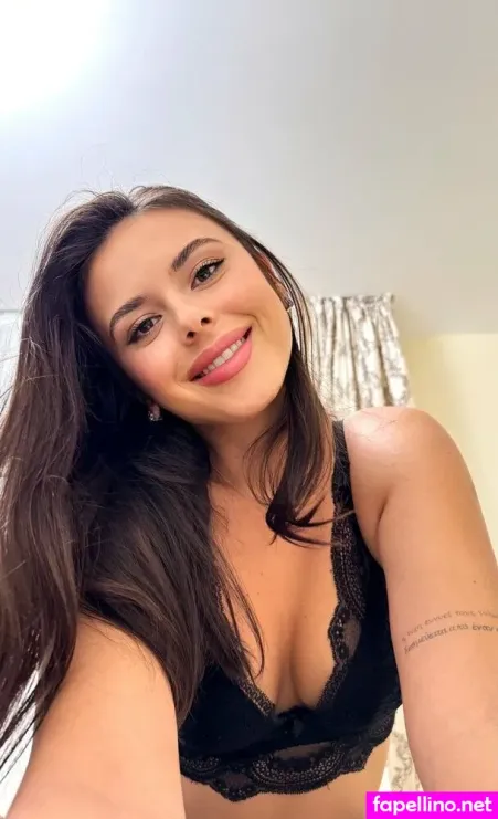 Emiliaarola OnlyFans Thumbnail #3g2TTq0KoN