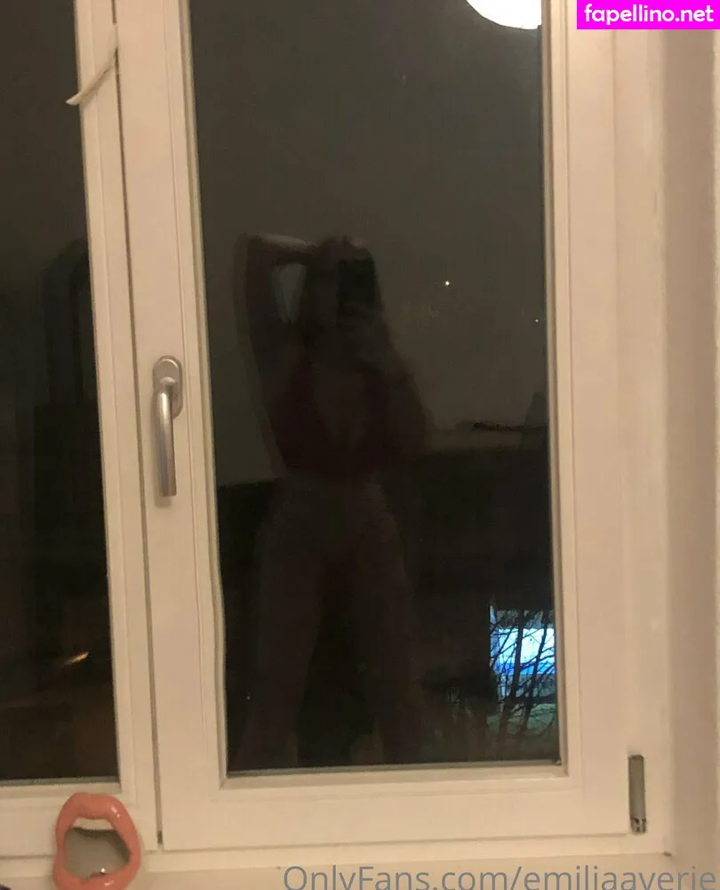 emiliaaverie, pemiliaavery Nude Leaked OnlyFans Photo #NdZPcBcDMu