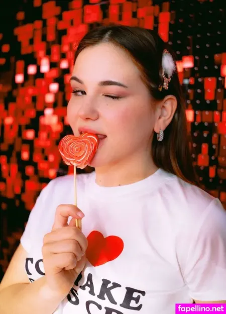 Emiliadreams OnlyFans Thumbnail #wJrmrBx0F8