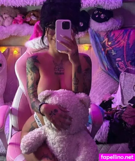 Emiliajolie OnlyFans Thumbnail #AmBP2b57Ng