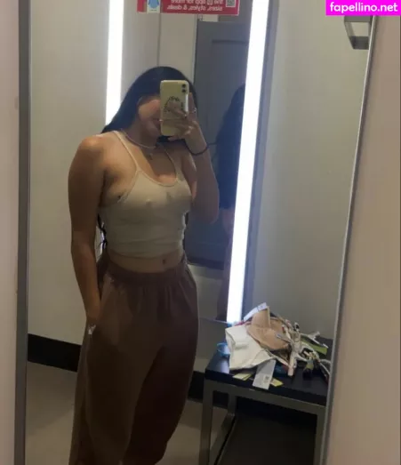 Emiliatorres55 OnlyFans Thumbnail #8qA7Rm0tiK