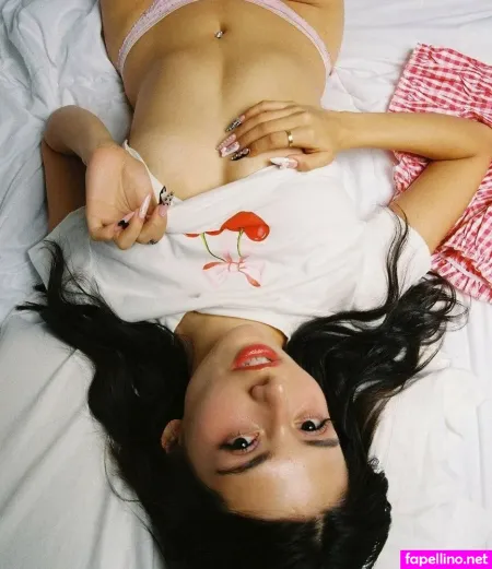 Emiliavalentinna OnlyFans Thumbnail #EvIJRFJxW1