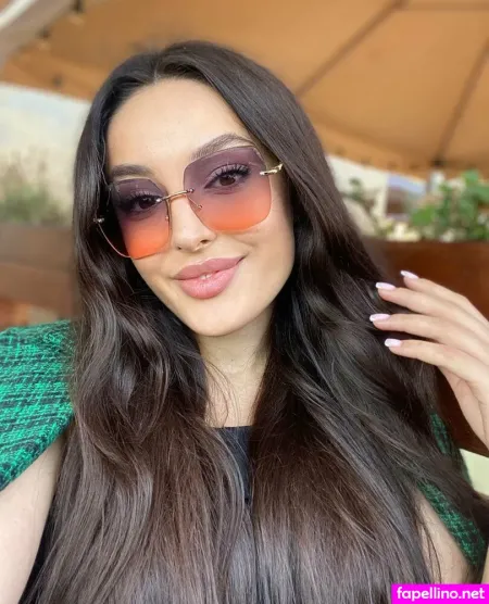 Emiliawonderful OnlyFans Thumbnail #9bILwpgeIa