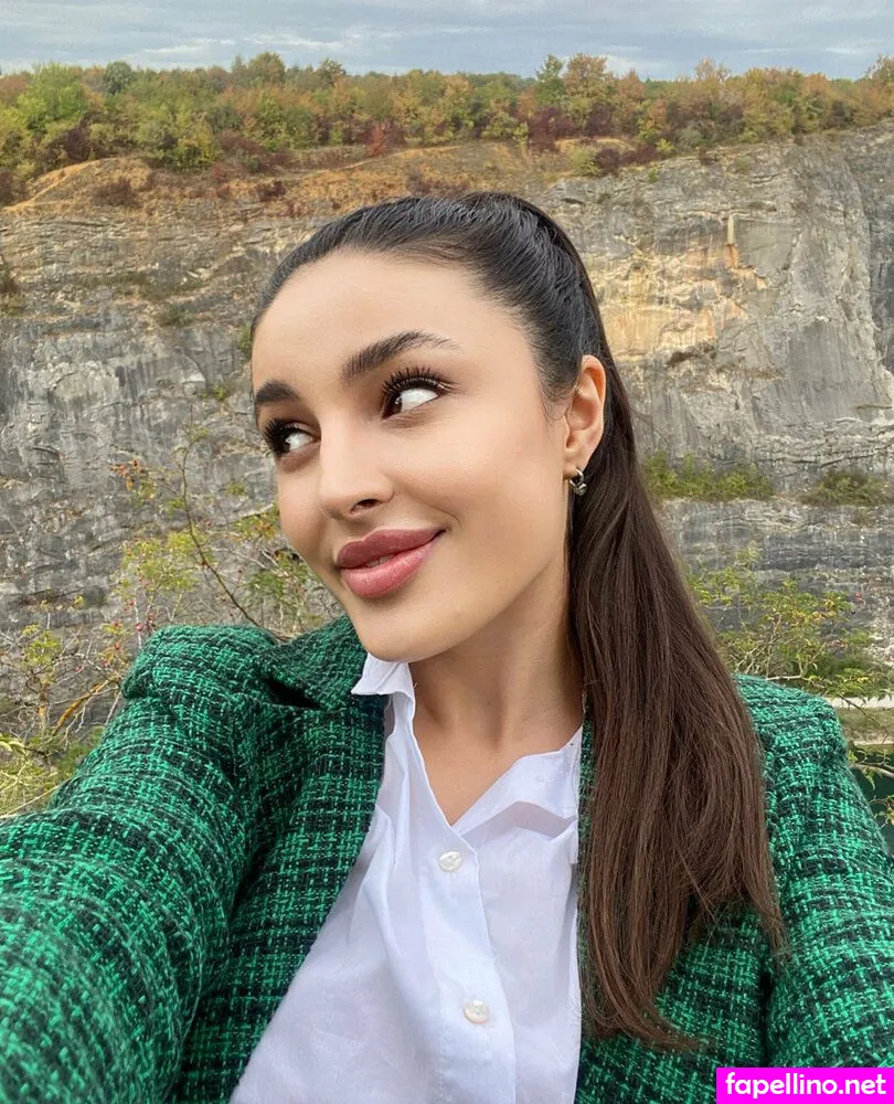 emiliawonderful, emilywondree Nude Leaked OnlyFans Photo #ESEdPPV0L2