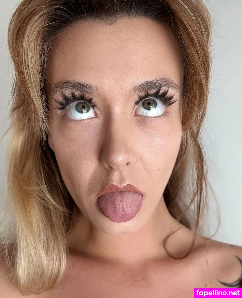 emilia_xbraun, emiliaxbraun Nude Leaked OnlyFans Photo #1kuz4GXMm6