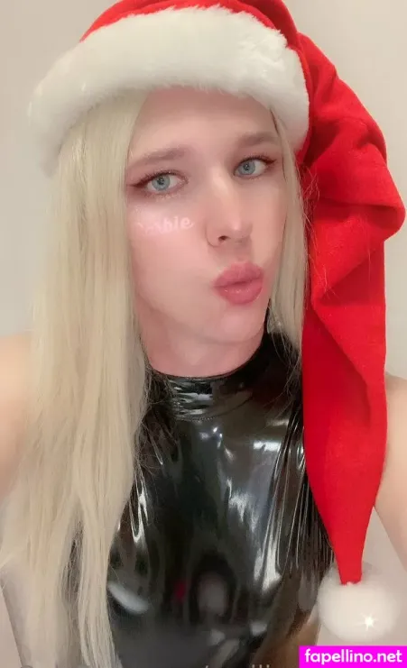 Emiliaxsweden OnlyFans Thumbnail #QjxZOV1bi8