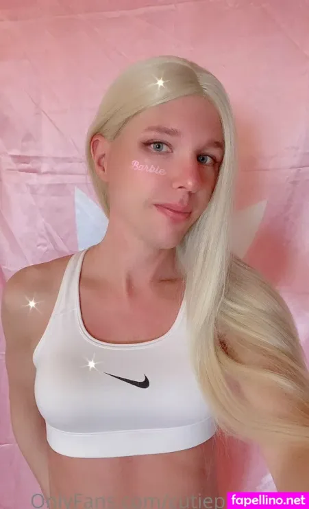 Emiliaxsweden OnlyFans Thumbnail #gGTSC0QFlJ