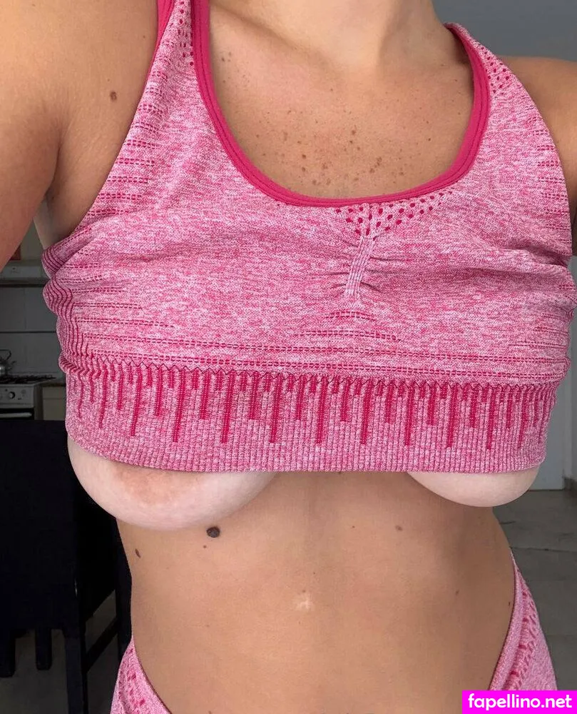 emilie_10 Nude Leaked OnlyFans Photo #9bu5i9C81U
