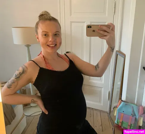 Emilie Brooklyn OnlyFans Thumbnail #CWwwiOVv5i