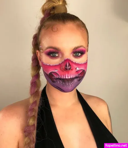 Emilie Brooklyn OnlyFans Thumbnail #HhuP0Vx2KN