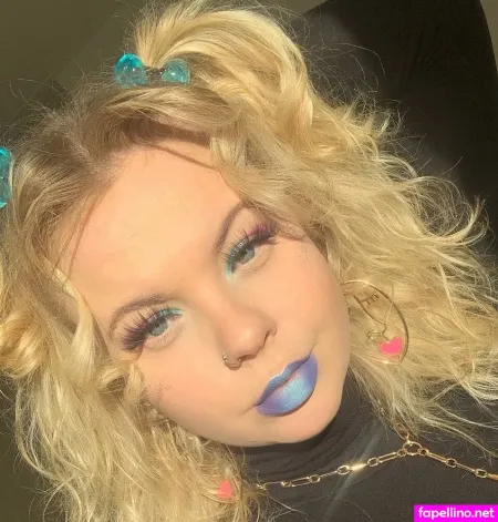 Emilie Brooklyn OnlyFans Thumbnail #cvcoptwidy