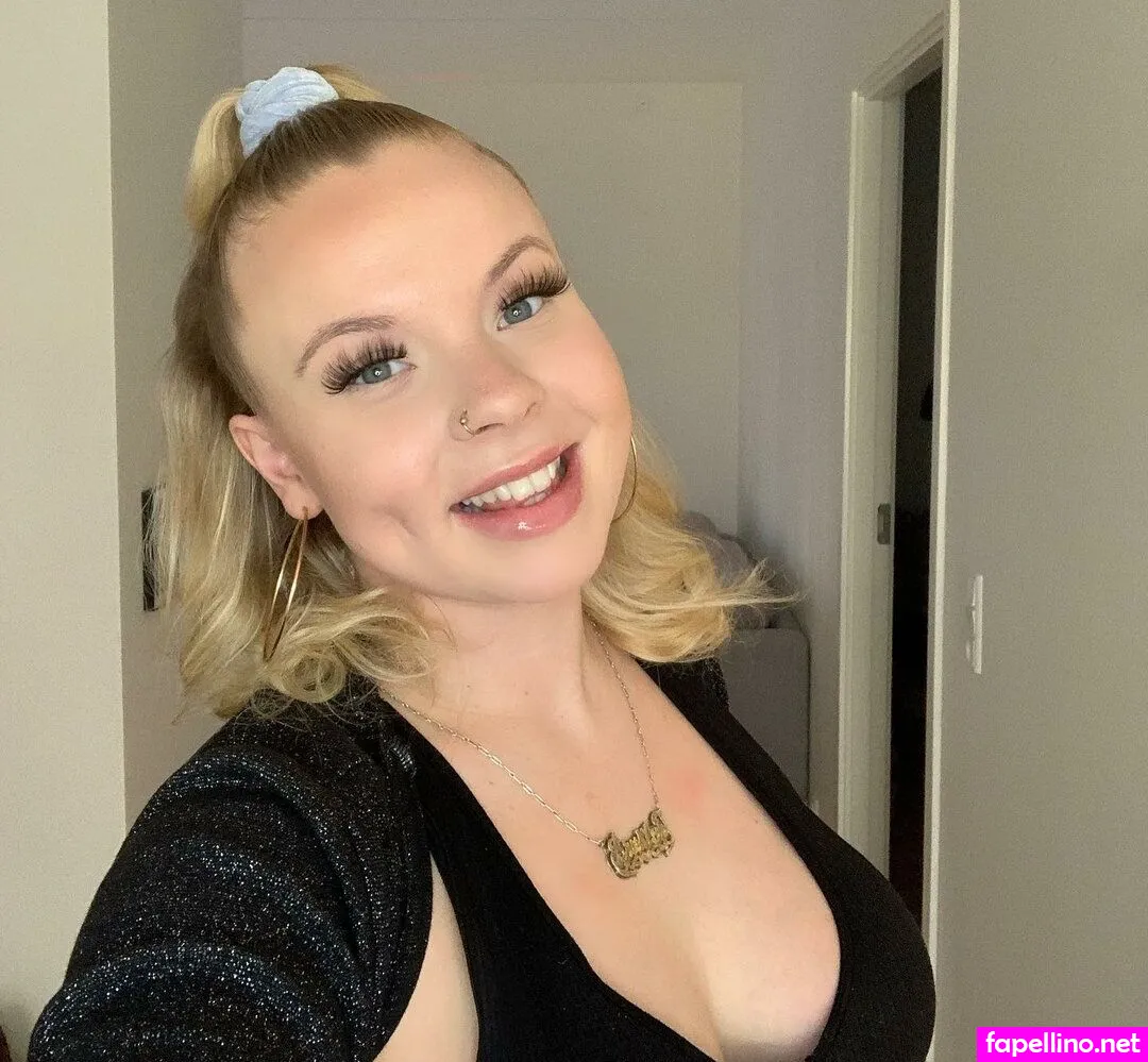 emiliebrooklyn_ Nude Leaked OnlyFans Photo #eBX5oOj3dr