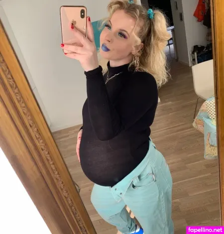 Emilie Brooklyn OnlyFans Thumbnail #lCwbRHBITr