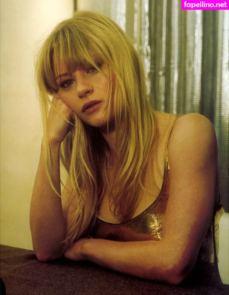 Claire from LOST, emiliede_ravin Nude Leaked OnlyFans Photo #BcAx0qIR3D