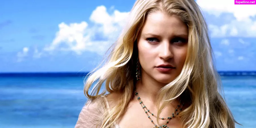 Emilie De Ravin OnlyFans Thumbnail #nQxqEur3Gv