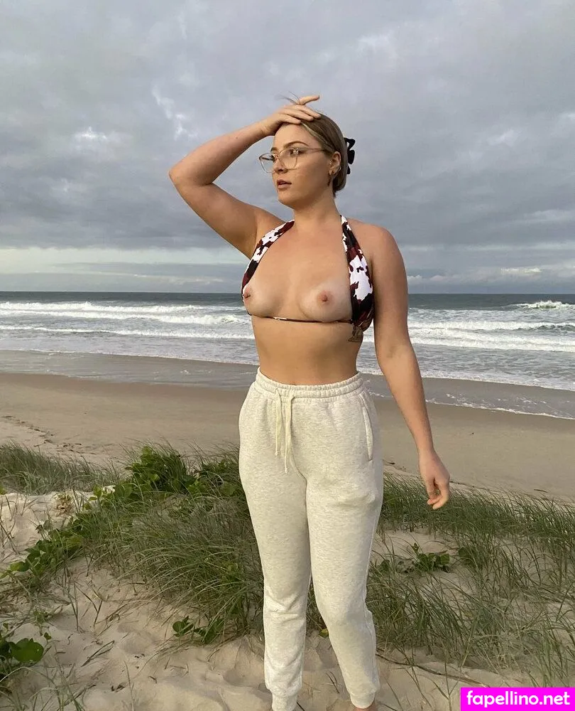 emilie.jayne, leejayne, leejayne__ Nude Leaked OnlyFans Photo #ahRQN4hRRq