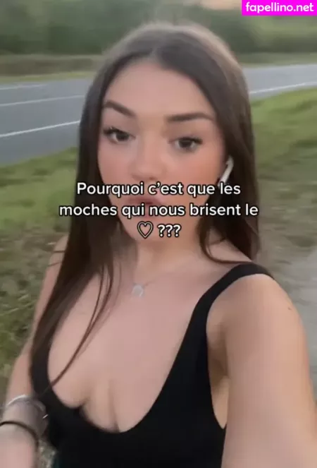 Emilie OnlyFans Thumbnail #9JT0nUvODc