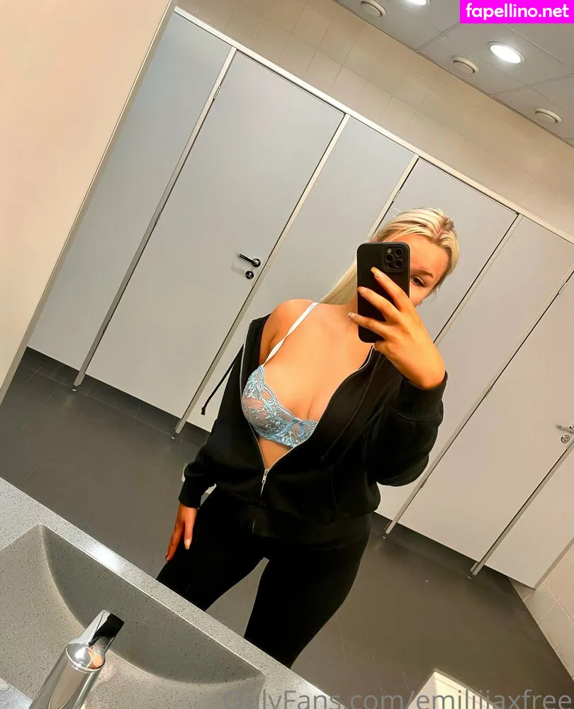 emiliiiaxfree, missrn13 Nude Leaked OnlyFans Photo #F8eKutKoBG