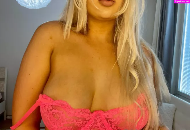 Emiliiiaxfree OnlyFans Thumbnail #cB3Y7o0rCu