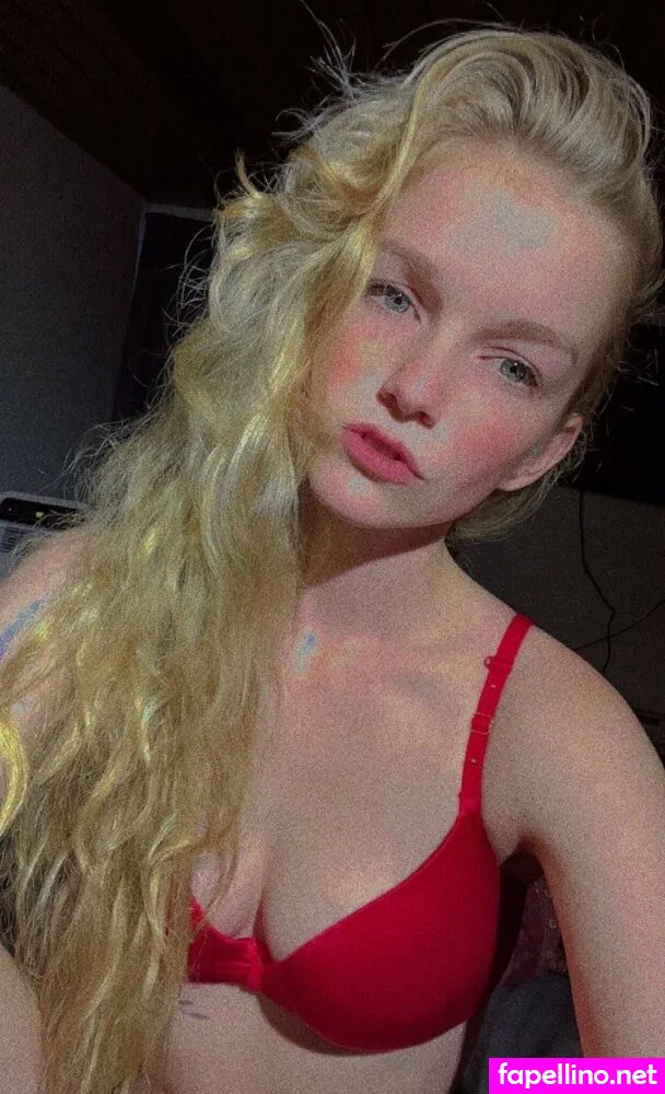 emiliekiser, emilliee Nude Leaked OnlyFans Photo #LigQLn0LHM