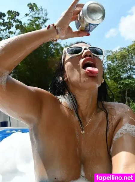 Emillybrowm OnlyFans Thumbnail #wRJF7uoBlV