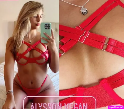 Emily 04 OnlyFans Thumbnail #Ll4xbEzFme