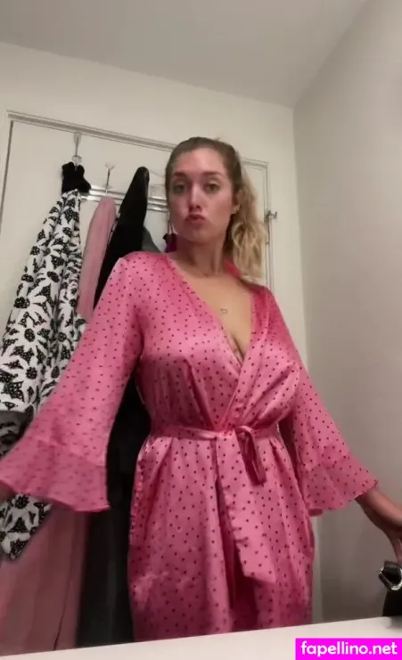 Emily 5 OnlyFans Thumbnail #IIl4SdZ1kQ