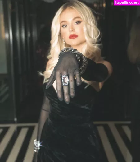 Emily Alyn Lind OnlyFans Thumbnail #3VAuaCIcCE