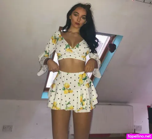 Emily Alys Johns OnlyFans Thumbnail #NlFHL49Yy1